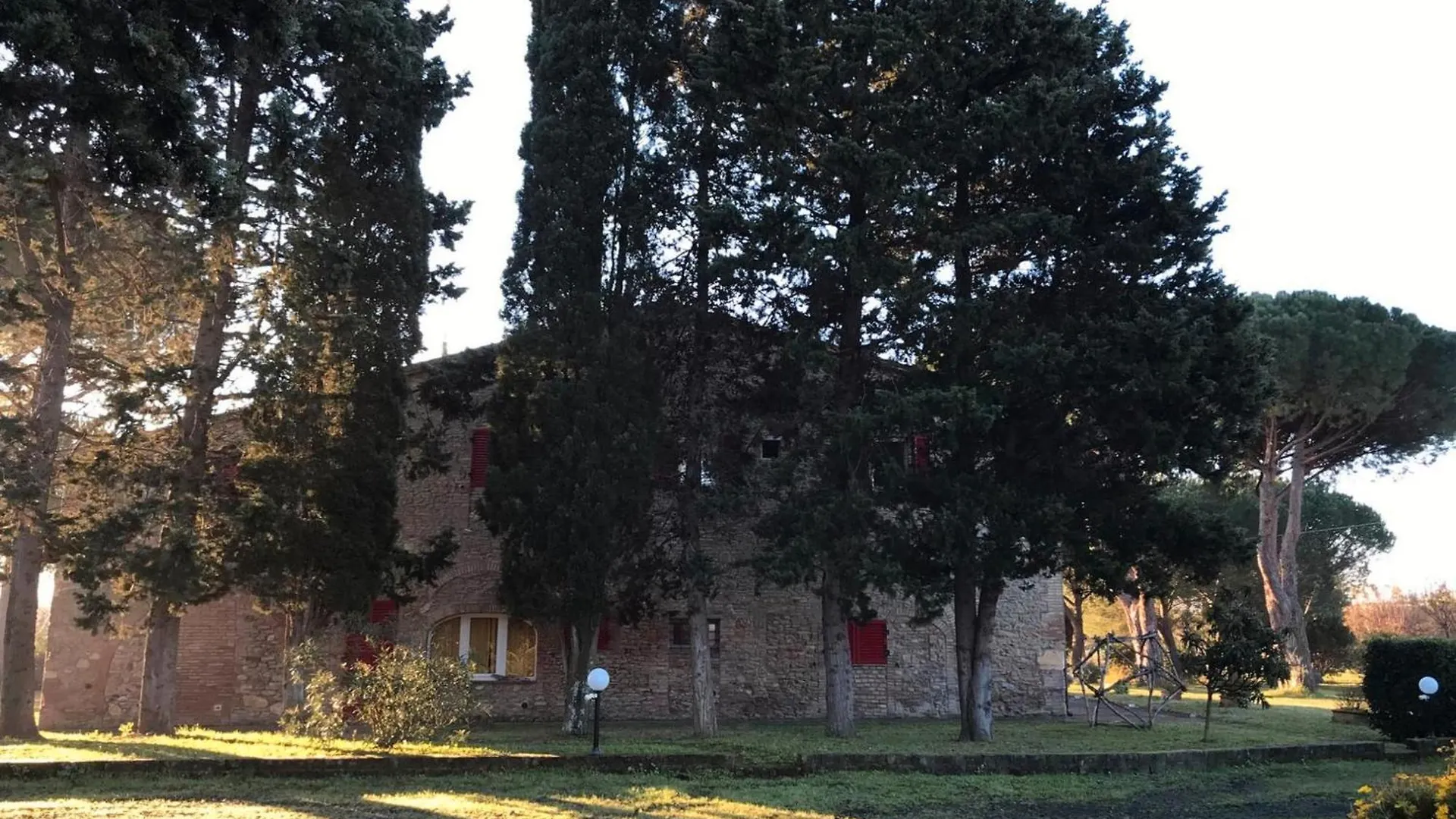 Affittacamere La Casa Rossa Bibbona Casa di campagna